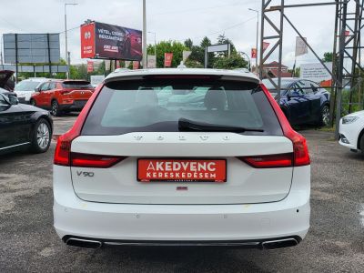 VOLVO V90 2.0 D [D4] Inscription AWD Geartronic LED Memória Navi HUD Tempomat Barna bőr Carplay PDC