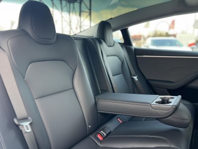 TESLA MODEL 3 RWD Premium (Automata)