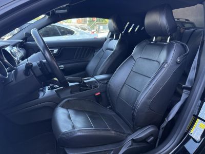 FORD MUSTANG Fastback GT 5.0 Ti-VCT (Automata) 20e km. Shelby optika!