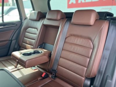 VOLKSWAGEN GOLF SPORTSVAN 1.4 TSI BMT Highline DSG Dokumentált előélet. barna bőrbelső. téli-nyári gumi garnitúra!