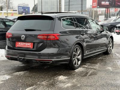 VOLKSWAGEN PASSAT VIII Variant 2.0 TSI BMT Highline 4Motion DSG R-line 280LE. Magyarországi. 115e km. Téli-nyári kerék garnitúra!