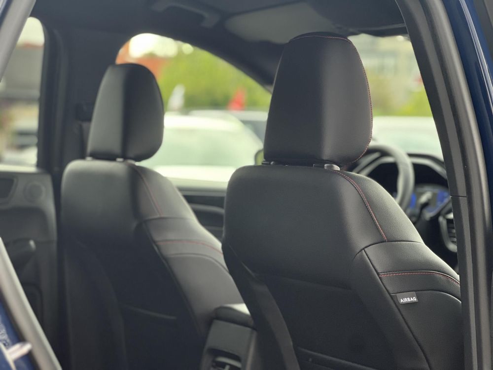 FORD KUGA 2.5 PHEV ST-Line X CVT 85e km. Carplay