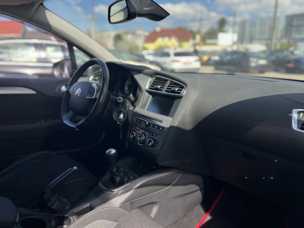 CITROEN C4 1.6 BlueHDi Profi Feel ÁFÁS! TGK! Klíma Tempomat Bluetooth Carplay