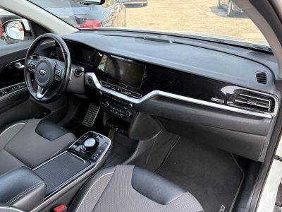 KIA NIRO e-Niro 64kWh Platinum JBL M.o.-i. 1.tul. Márkaszervizelt!