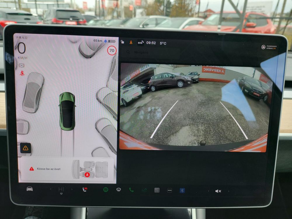 TESLA MODEL 3 Standard Range Plus Aut