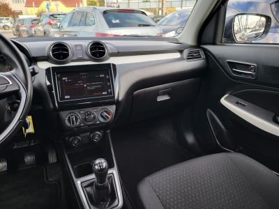 SUZUKI SWIFT 1.2 Dualjet GL+ 4WD 53e km. Klíma Ülésfűtés Kamera Bluetooth