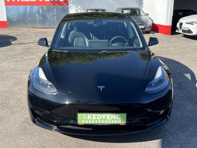 TESLA MODEL 3 Standard Range Plus Aut 96e km. mátrix LED. hőszivattyú. prémium hifi. garanciális!