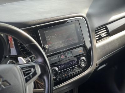 MITSUBISHI OUTLANDER 2.0 PHEV Intense Plus 4WD CVT