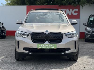BMW IX3 73,9kWh High Executive panoráma tető. harman/kardon. memória. HUD. barna bőr belső!