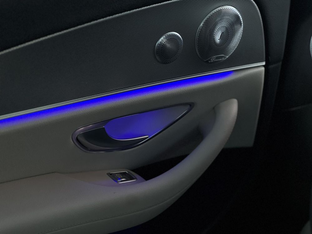 MERCEDES-BENZ E 220 d 9G-TRONIC HIGH END BURMESTER! Virtual COCKPIT. vaj bőrbelső. frissen szervizelt!