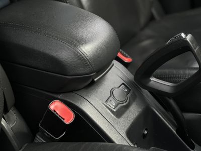 CHEVROLET CAPTIVA 3.2 V6 LT High (Automata) (7 személyes ) Klíma Tempomat Bluetooth Téli/nyári garnitúra!