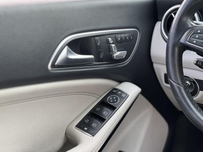 MERCEDES-BENZ CLA 200 7G-DCT M.o.-i. világos belső. harman/kardon. memória. CARPLAY