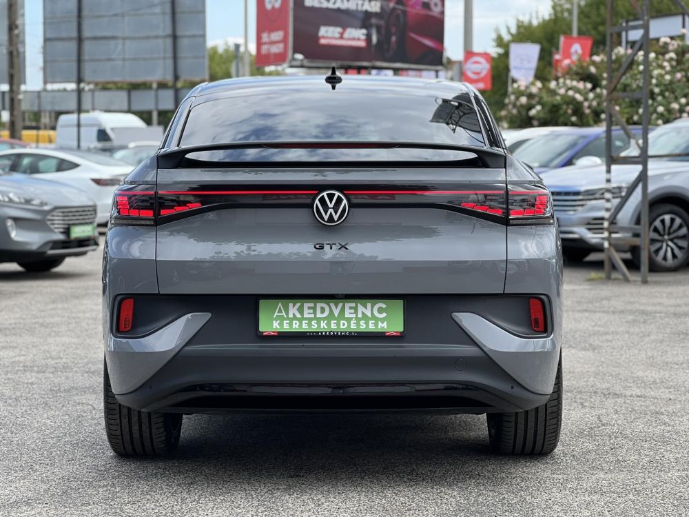 VOLKSWAGEN ID.5 77 kWh GTX 4Motion 60e km. téli-nyári kerék garnitúra. megkímélt állapot!