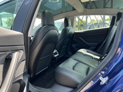 TESLA MODEL 3 Standard Range Plus Aut garanciális. 2 töltőkábel!