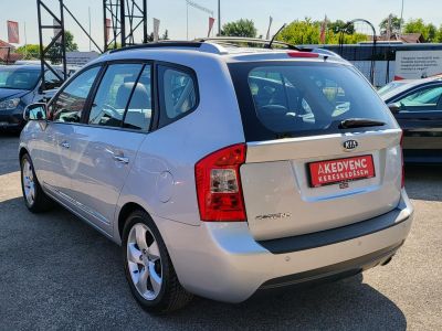 KIA CARENS 2.0 LX 7 személyes Napfénytető Digitklíma Félbőr Tolatóradar Szervizelt!