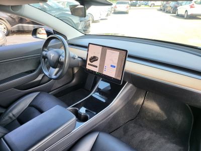 TESLA MODEL 3 Long Range AWD (Automata) 500 km hatótáv. összkerékhajtás. led lámpa. panorámatető. fűthető bőrbelső. navi