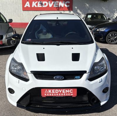 FORD FOCUS RS 2.5 T A LEGENDA