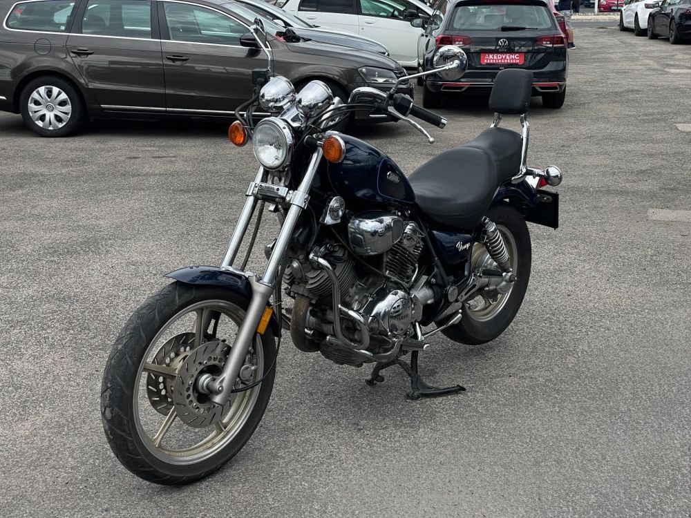 YAMAHA XV 750 (VIRAGO)