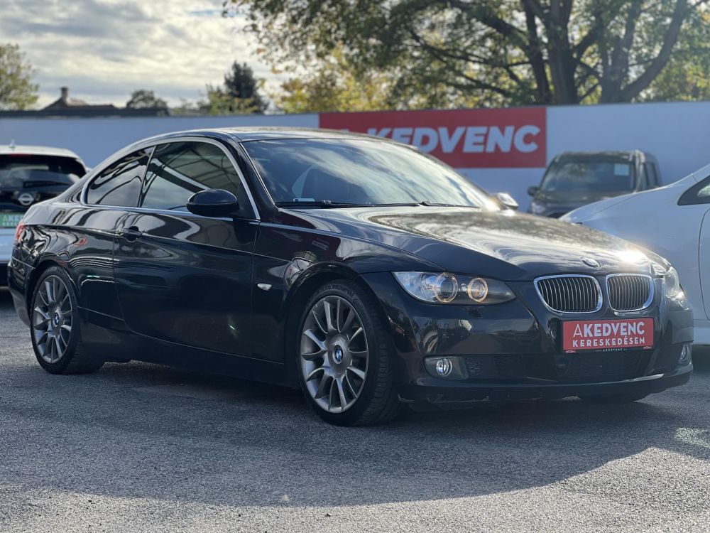 BMW 335d (Automata) Individual M57. napfénytető. xenon. combtámasz. memória. kormányváltó