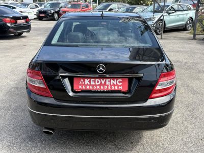 MERCEDES-BENZ C 200 Kompressor Avantgarde 183e km. Xenon Digitklíma Ülésfűtés Félbőr MEGKÍMÉLT!