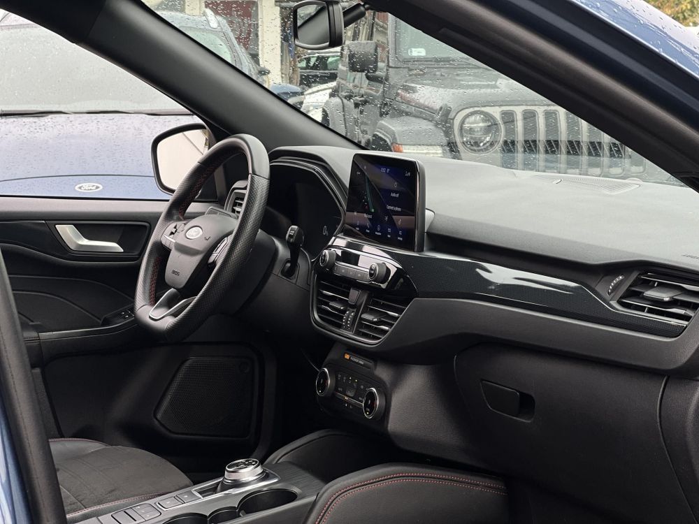 FORD KUGA 2.5 PHEV ST-Line X CVT