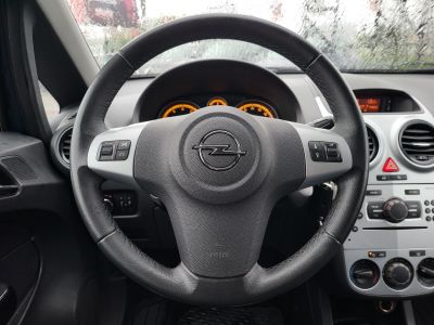 OPEL CORSA D 1.2 Color Edition M.o.-i. Klíma Tempomat Bluetooth 102e km! Téli-nyári garnitúra!
