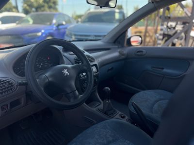PEUGEOT 206 1.4 Presence Friss műszaki vizsga Jéghídeg klíma! Okos döntés!