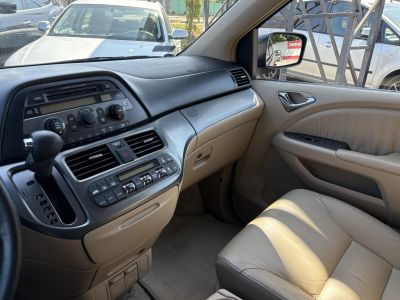 HONDA ODYSSEY 3.5 V6 (Automata) Vajbelső 8személyes TV Kamera Tempomat! Friss vizsga!