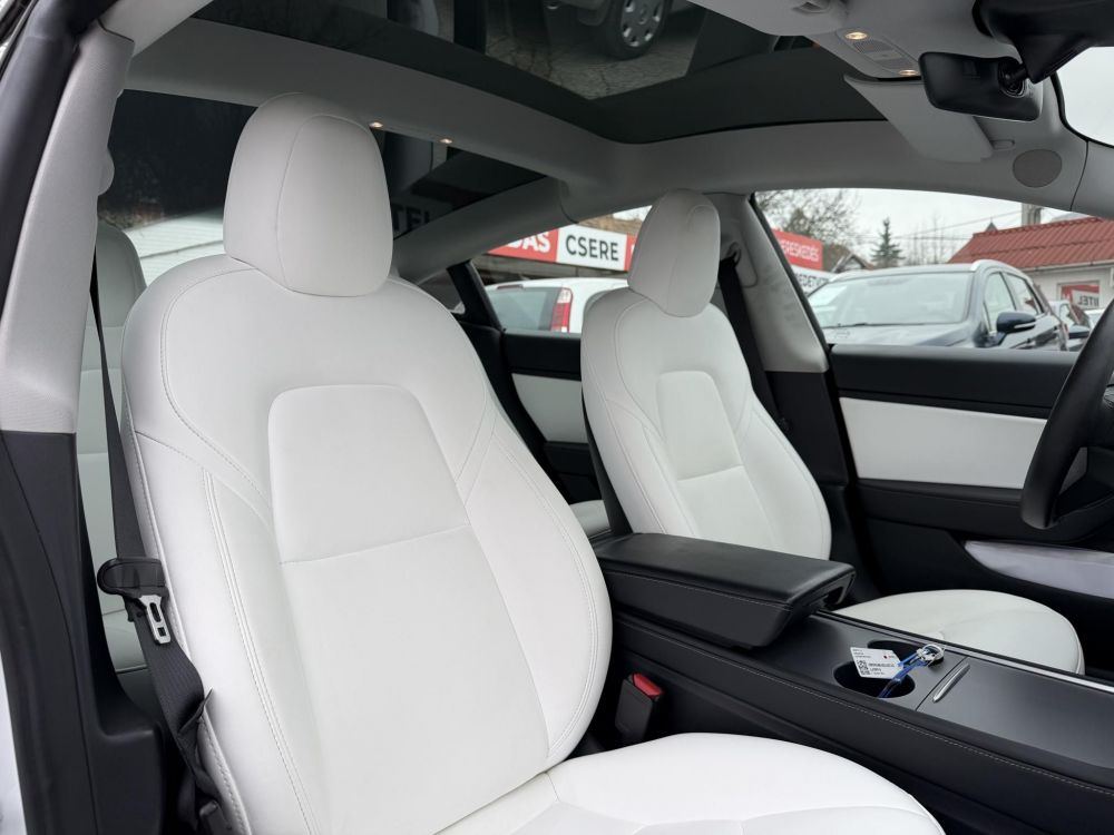 TESLA MODEL 3 Long Range AWD (Automata) FSD. FEHÉR BELSŐ. Perf BOOST. garanciális. hőszivattyú. vonóhorog!