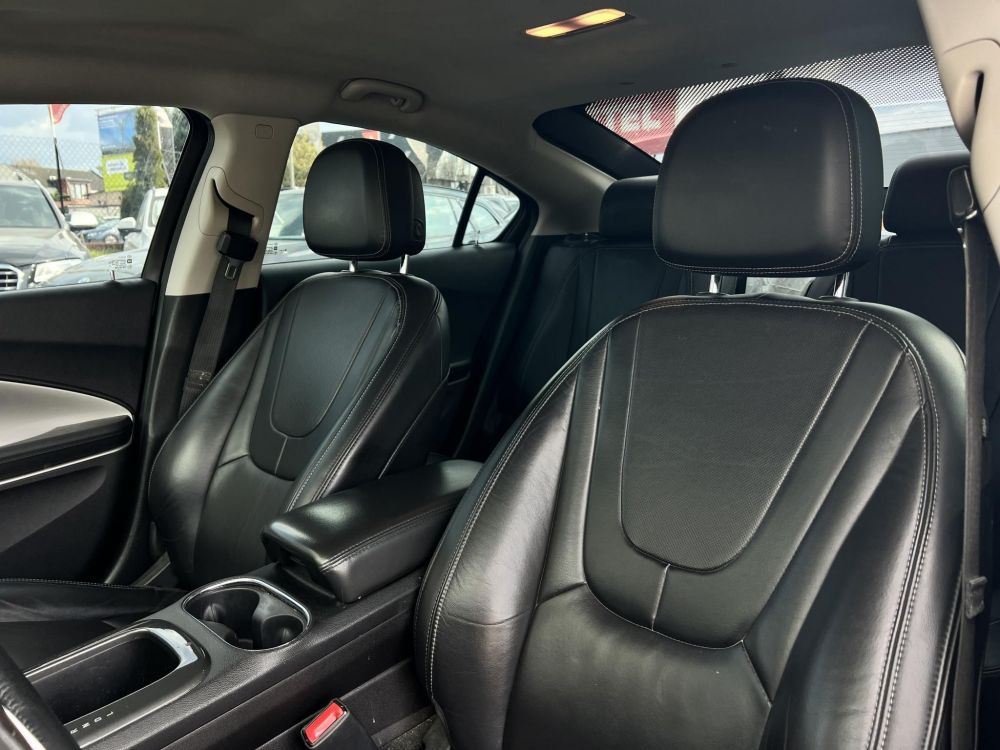 OPEL AMPERA (Automata) Zöld rendszám. téli-nyári kerékgarnitúra