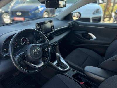 TOYOTA YARIS 1.5 Hybrid Comfort Tech e-CVT 103e km. táblafelismerő. ülésfűtés. kamera. digitklíma