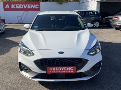 FORD FOCUS 2.3 EcoBoost ST Frissen szervizelt. RECARO. Carplay. GARANCIÁLIS motor!