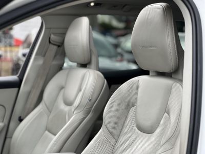 VOLVO XC60 2.0 [T8] Twin Engine Inscription AWD Geartronic M.o.-i. Volvo Galériában szervizelt. vezérlés cserélve. teljes felszereltség!