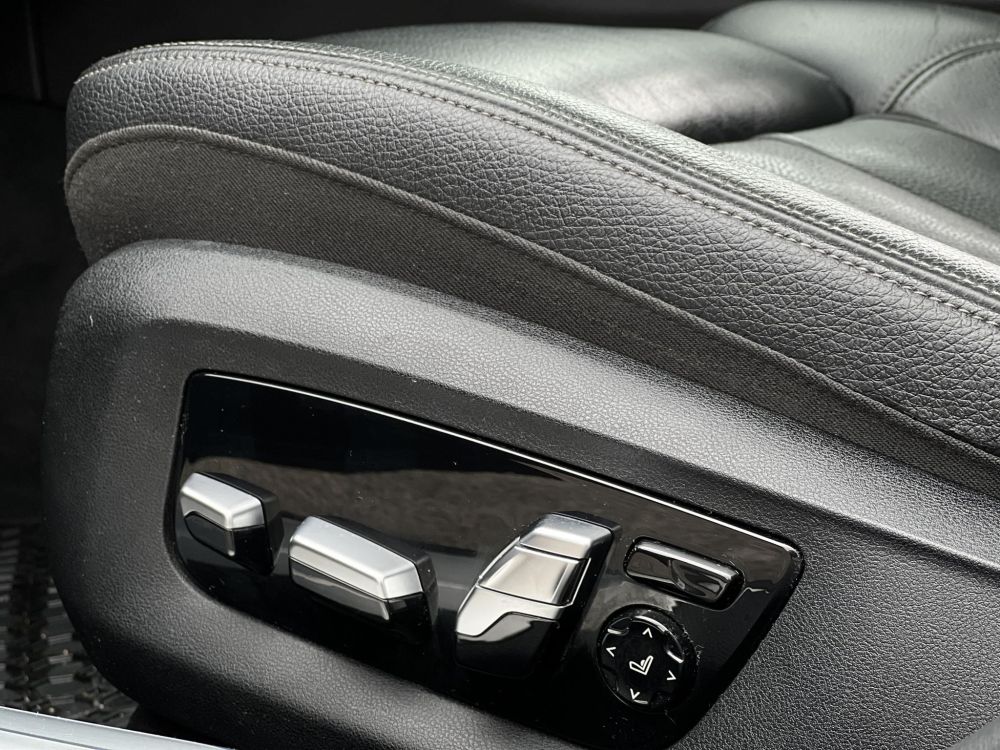 BMW 730d xDrive (Automata) M-sport M.o.-i. HUD. harman/kardon. masszázs. memória. 360kamera. napfénytető!