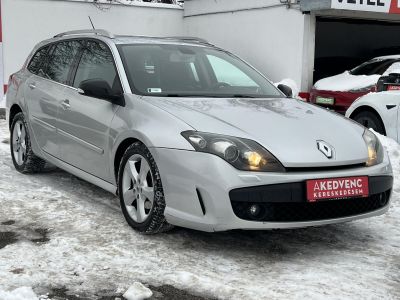 RENAULT LAGUNA 2.0 dCi Dynamique DPF (Automata) Klíma Tempomat Bluetooth Navi!