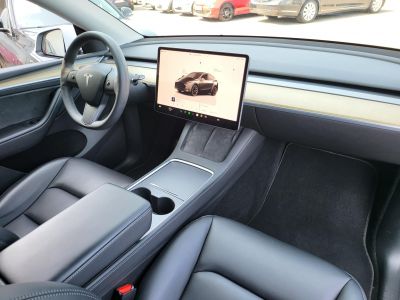 TESLA MODEL Y Long Range AWD (Automata) Megkímélt állapot. mátrix LED. 500km-es hatótáv. garanciális!