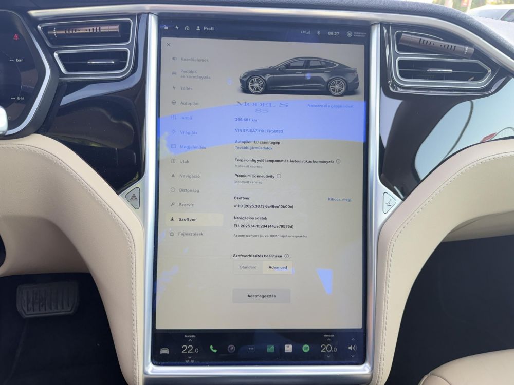 TESLA MODEL S 85 (Automata) SC01. CCS UPGRADE. FREE SUPERCHARGER. 88% AKKU!