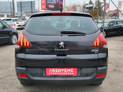 PEUGEOT 3008 1.6 e-HDi Active 2TR Automata Tempomat Digitklíma Navi Tolatóradar Bluetooth