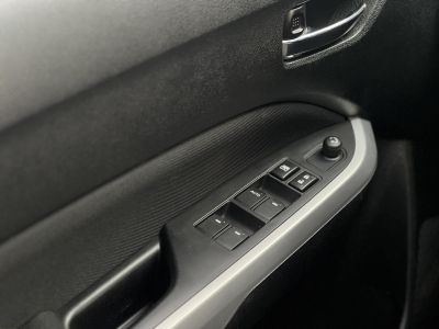SUZUKI VITARA 1.6 GL+ Magyarországi. Gyári fényezés. Carplay Tolatókamera!