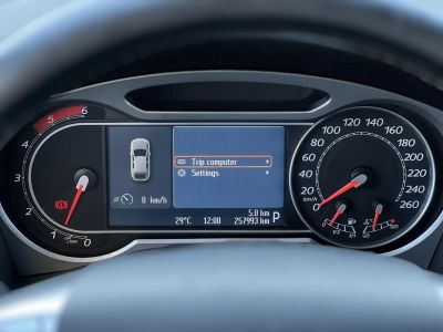 FORD MONDEO 2.0 TDCi Ghia Executive (Automata)