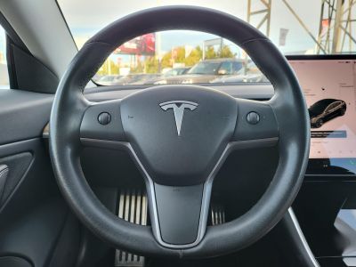 TESLA MODEL 3 Standard Range Plus Aut Garanciális. 129e km. a legjobb áron!