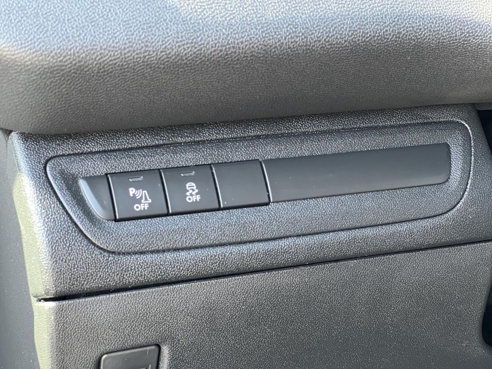 PEUGEOT 208 1.6 BlueHDi Active M.o.-i. 1.tul. klíma. 5L/100km. vezérlés cserélve!