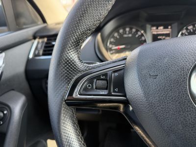 SKODA OCTAVIA 1.6 CR TDI Elegance DSG Magyarországi Xenon Tempomat Navi Ülésfűtés Digitklíma