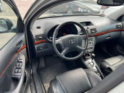 TOYOTA AVENSIS 2.0 Sol Executive (Automata) Xenon Tempomat Bőr Ülésfűtés Digitklíma Téli-nyári gumi!