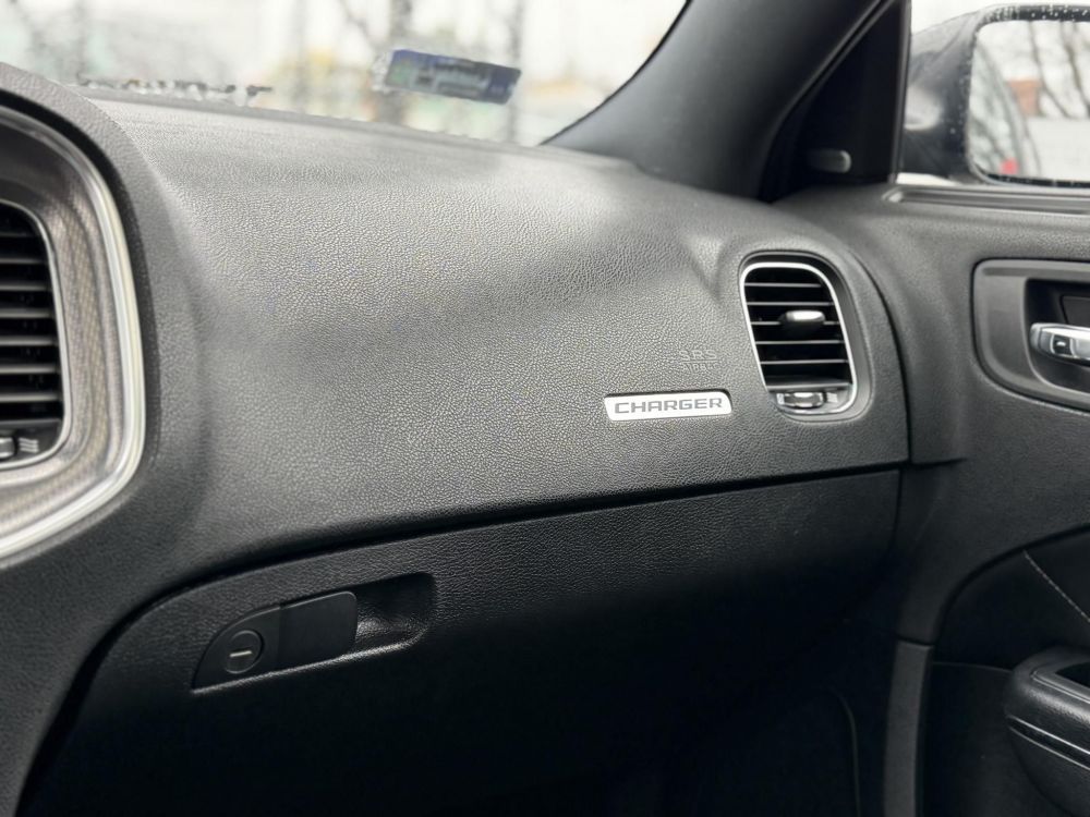 DODGE CHARGER 5.7 Hemi R/T