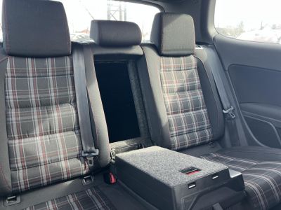 VOLKSWAGEN GOLF VI 2.0 TSI GTI DSG 270LE. Keskin felnik. Popcorn