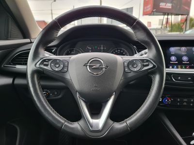 OPEL INSIGNIA Sports Tourer 2.0 CDTI Innovation Start Stop (Automata) LED Holttér Sávtartó Navi Carplay Ülésfűtés Kamera Vonóhorog