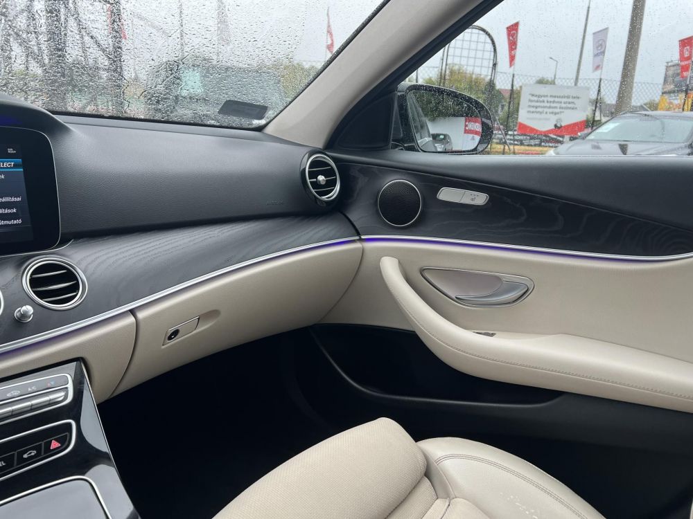 MERCEDES-BENZ E 220 d 9G-TRONIC 134e km. MAGYARORSZÁGI/WIDESCREEN/LED/KAMERA/CARPLAY!