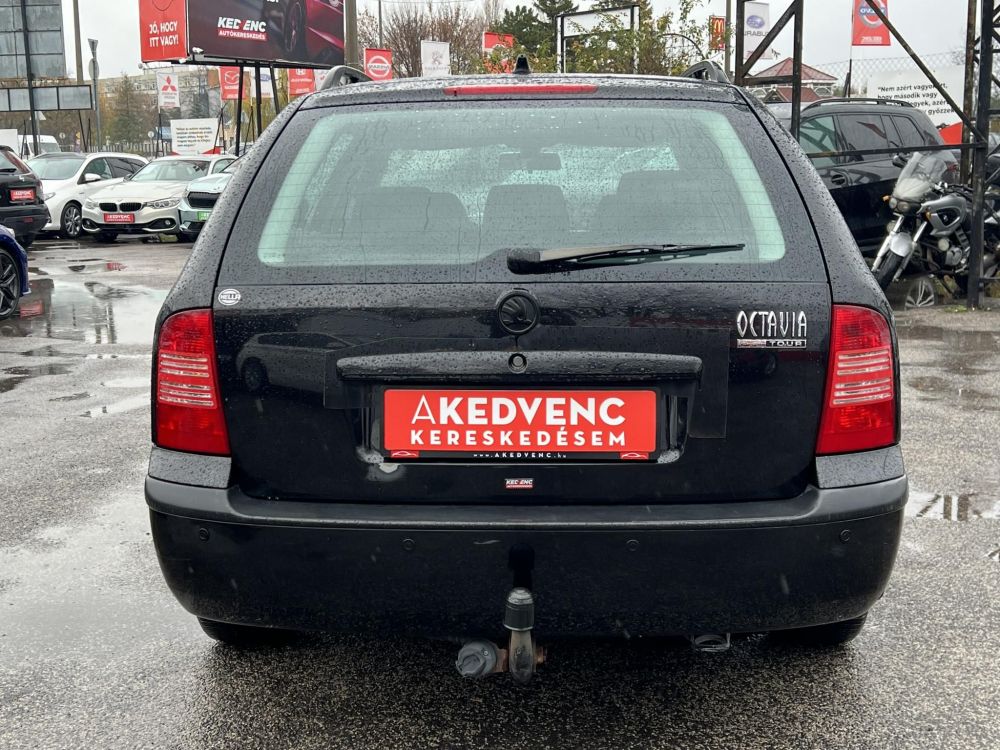 SKODA OCTAVIA Combi 1.6 Classic Klíma Vonóhororg City szervó!
