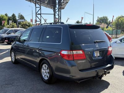HONDA ODYSSEY 3.5 V6 (Automata) Vajbelső 8személyes TV Kamera Tempomat! Friss vizsga!